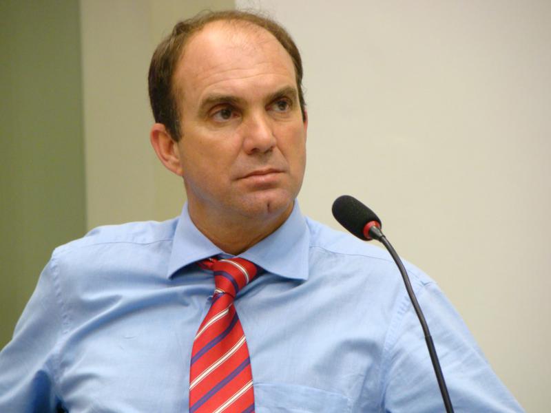 Josey quer informações sobre quantidade de processos que tramitam na Vara do Trabalho em Botucatu