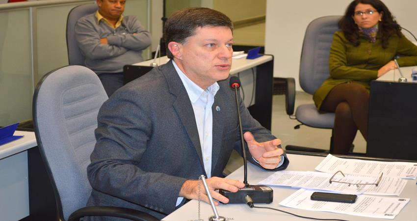 Lelo Pagani faz pedido por auditor fiscal do trabalho em Botucatu